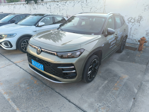 VW TayronL 380 4WD Luxury + Easy Package - Winter Package